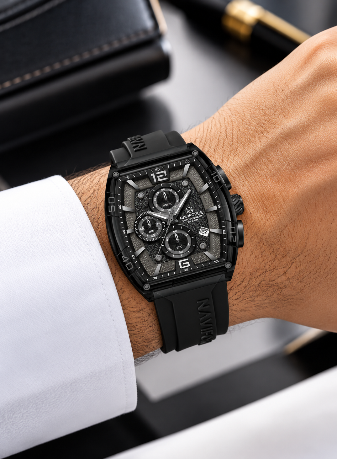 NAVIFORCE Men's Black Chronograph Sports Watch with Silicone Strap